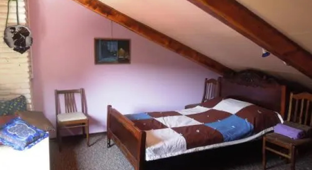 Mtkvari Hostel, Забронировать Хостел Мтацминда Тбилиси, рядом с Tеатр имени Марджанишвили