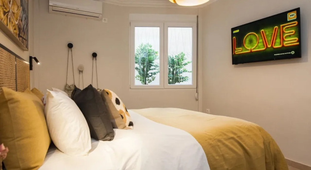 The Kipseli Suite Sophisticated Cozy apt