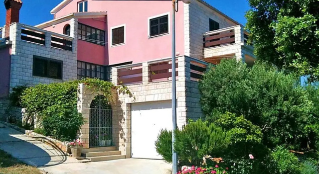 Apartments Doris, Prenota Appartamento  