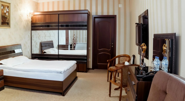 Отель Deluxe, Забронировать Отель Отели Бишкека с завтраком, Завтраки