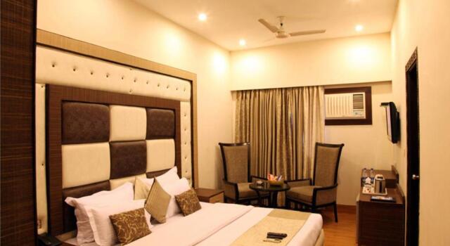 Двухместный номер Executive Rupam Hotel - Air Purified comfort