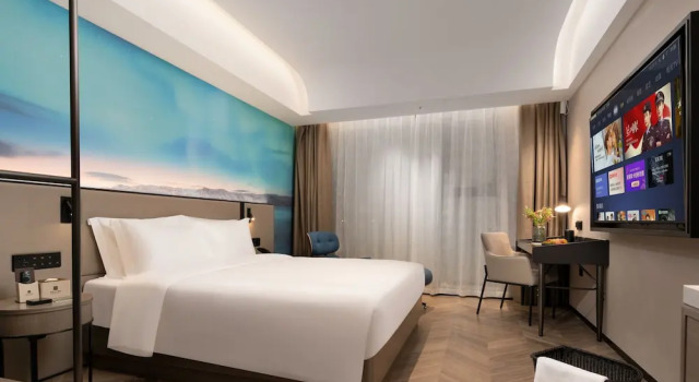 Echarm PLUS International Hotel Zhujiang New Town Wuyangcun Metro Station - Free Deliver Service to Canton Fair Complex During Canton Fair Period, Rezervasyon Otel Guangdong otoparklı oteller, Otopark