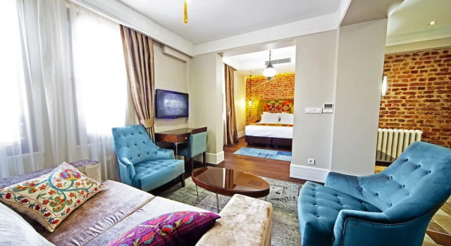 Одноместный полулюкс Azade Suites