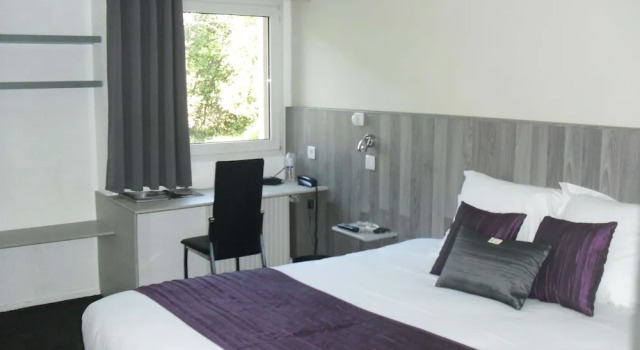Номер Comfort Brit Hotel Dak Hotel
