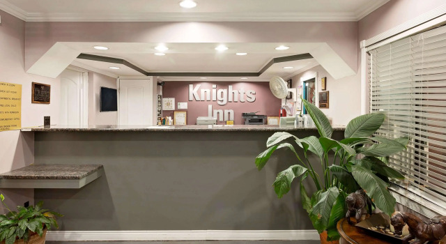 Knights Inn Port Charlotte, Забронировать Отель Порт-Шарлотт Southwest Florida