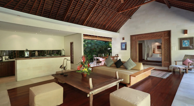 Villa Bali Asri, Rezerwuj Willa Hotele w Badung z parkingiem, Parking