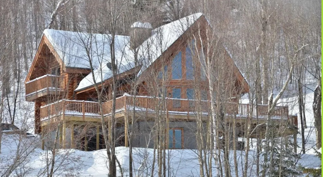 Chalet Serenite, Buchen Sie Chalet Hotels in Québec mit Parkplatz, Parkplätze