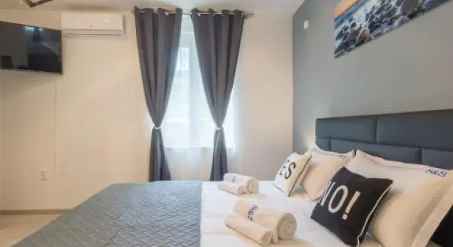 S&S rooms, Забронировать Отель Отели Задар 4 звезды, рядом с Old Port of Foša, 4*