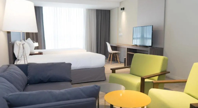 Апартаменты Standard Olmos Suites