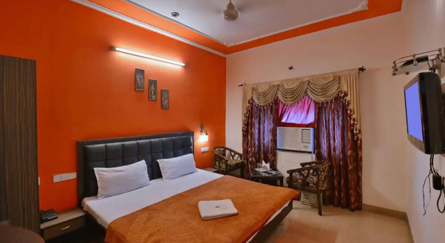 Hotel Comfort Inn, Book Hotel Panchkula Delhi