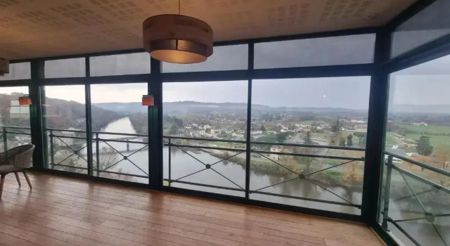 Hôtel Bellevue, Rezervasyon Otel Puy-l'Eveque kahvaltılı oteller, Kahvaltı