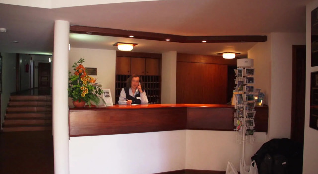 Hotel Apartamento Tropical, Boek Hotel Caniço Madeira
