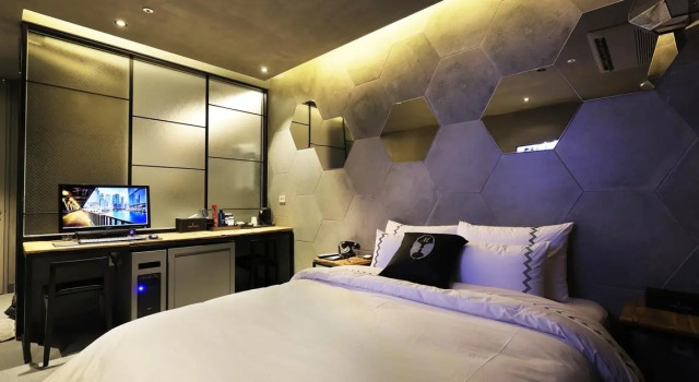 Mari Hotel
