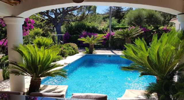 Вилла с видом на море Villa Provençale â Sainte Maxime, Golf de Saint Tropez