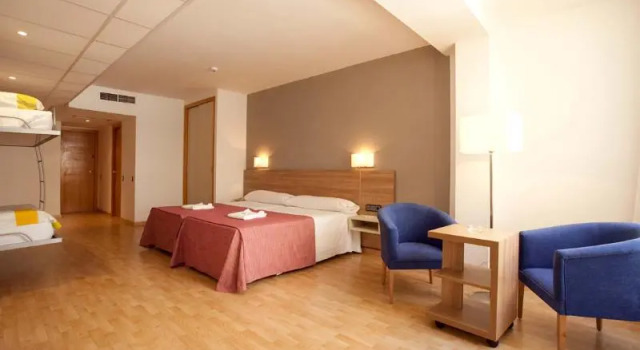 Двухместный номер Standard Apartamentos Port Eugeni