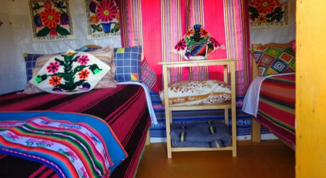 Uros Suma Uro Lodge