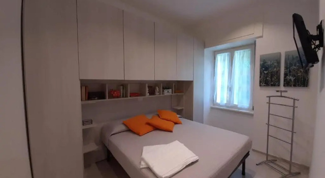 Appartamento GIOIOSA 2 con giardino e vista Lago Maggiore, Забронировать Апартаменты/квартира Апартаменты Пьемонта, Апартаменты/квартира