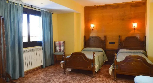 Двухместный номер Standard с балконом Hotel Suiza