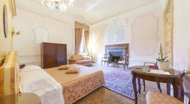 Полулюкс c 1 комнатой CastelBrando