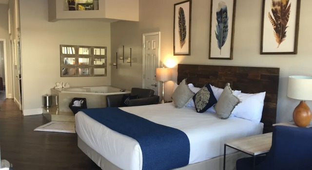 Pinemark Inn & Suites, Varaa Hotelli St Clair Missouri