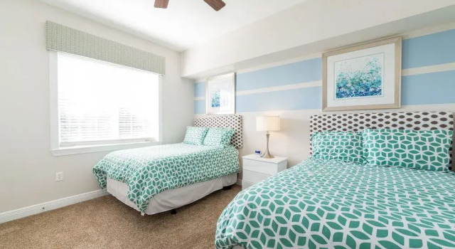 Stunning Views at Heritage Crossing 3 Br condo by RedAwning