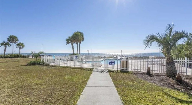 The Breakers 31 - 2 Br condo by RedAwning, Boek Appartement Orange Beach 
