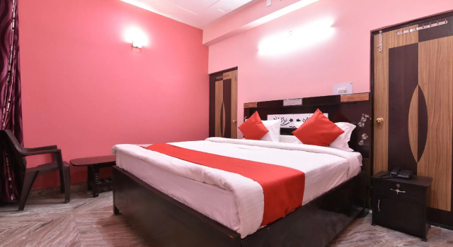 OYO 43148 Hotel Classio, Varaa Hotelli Faridabad Haryana