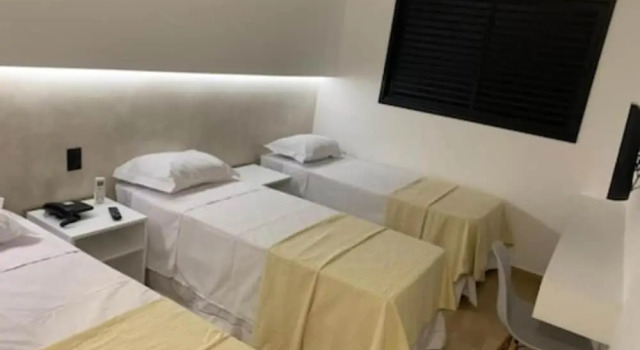 Трёхместный номер Deluxe Hotel Peregrinos