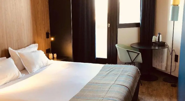 Двухместный номер Standard с балконом Best Western Bridge Hotel Lyon East