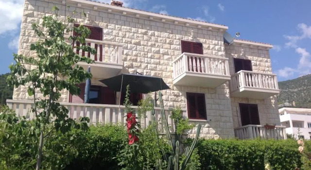 House San Antonio, Prenota Hotel Hotel a Croatian Islands con parcheggio, Parcheggio