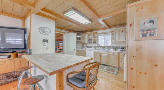 Коттедж с 4 комнатами Home Near Lincoln National Forest w/ Private Sauna