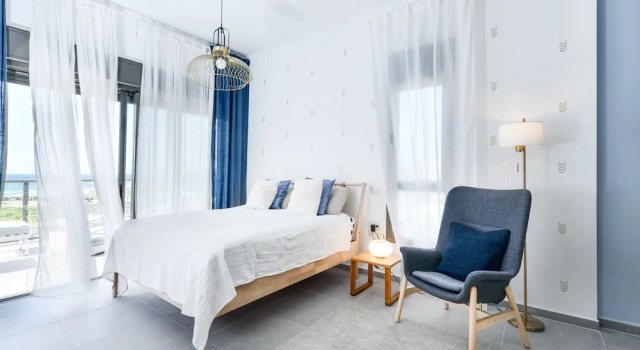 High Class 6BR Achziv apartment