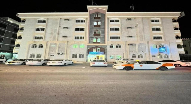 Super OYO 149 Bait Al Ghubaira Furnished Flat, Rezerwuj Hotel Hotele w Salala z parkingiem, Parking