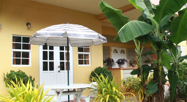 Студия Green Haven Cottage