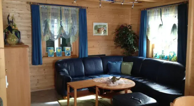 Almchalet Orter, Book Chalet Treffen am Ossiacher See Villach