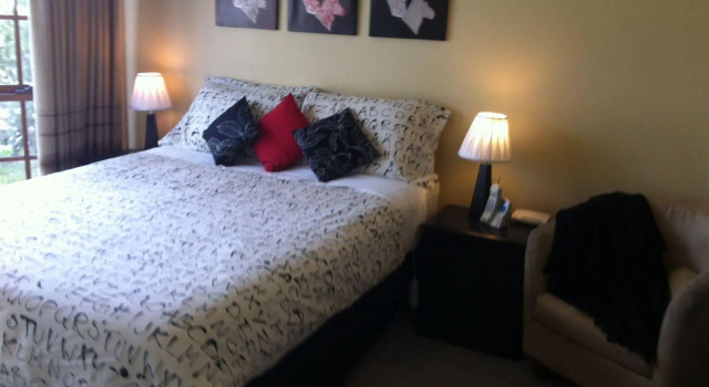 Australian Home Away @ Doncaster Elgar, Book Hotel Doncaster Melbourne
