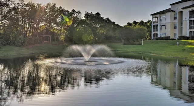 Lovely Resort Condo Near Disney, Golf & Dining!