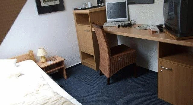 Dornumer Wappen, Rezervasyon Otel Dornum 