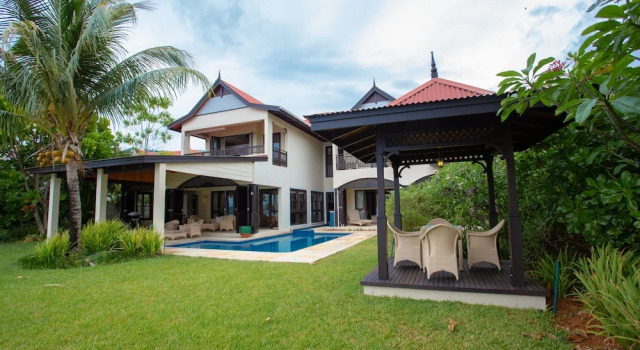Villa 5 camere vista litorale Spas Villas Eden Island
