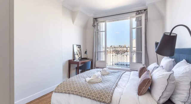 Designer Apartment - Eiffel Tower View!, Забронировать Апартаменты/квартира Апартаменты Парижа, рядом с Maison de Balzac, Апартаменты/квартира