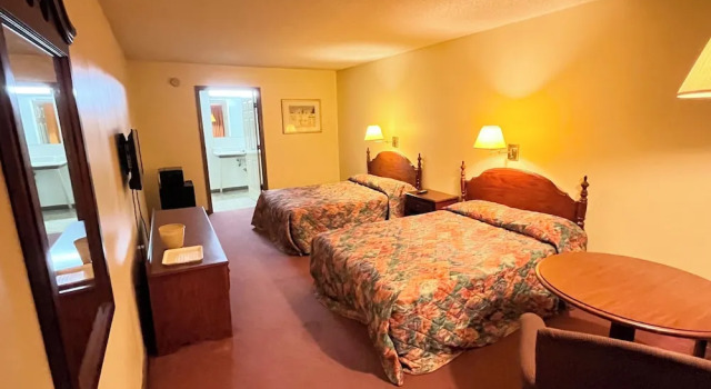 Четырёхместный номер Standard Mountain Empire Motel
