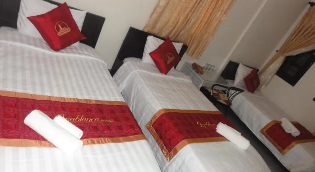 Кровать в общем номере Casablanca Boutique Hotel Hue