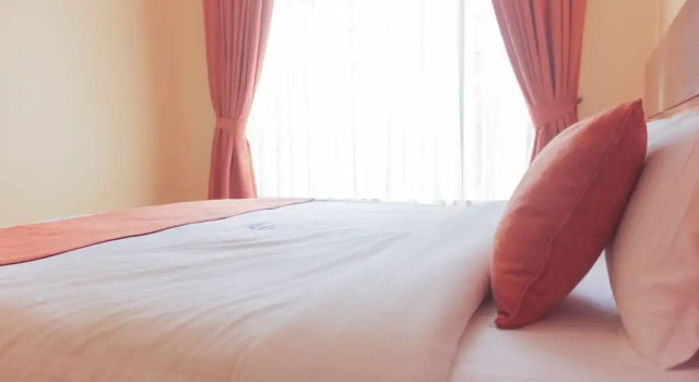 Номер Deluxe LIA Hotel & Training Centre
