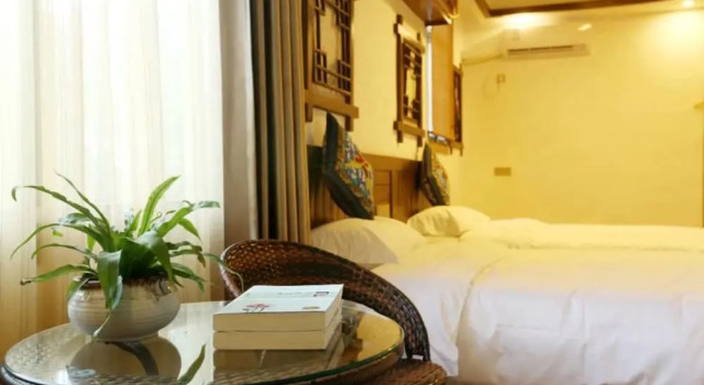 Memory of Xiangxi Inn Xibu Branch