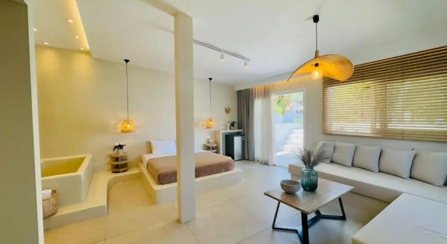 Люкс Superior Haris Hotel by Diomedes Group