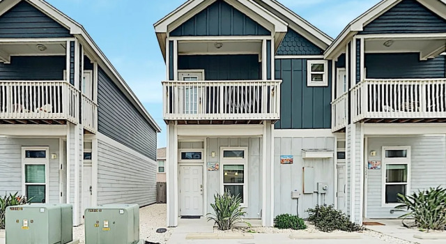 New Listing! Sunny Beach W/ Pool & Hot Tub 4 Bedroom Townhouse