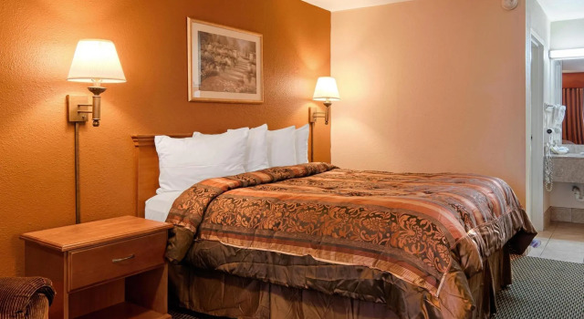 Номер Standard Best Western Tulsa Airport