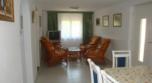 Holiv Vendégház, Buchen Sie Ferienwohnung Balatongyörök 