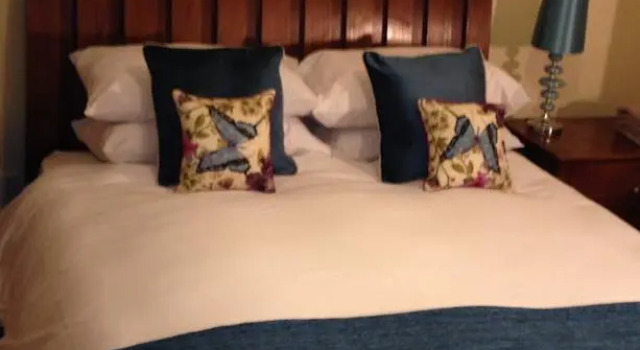 Queen Margaret Apartment