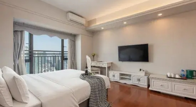 Люкс Tuxi International Apartment